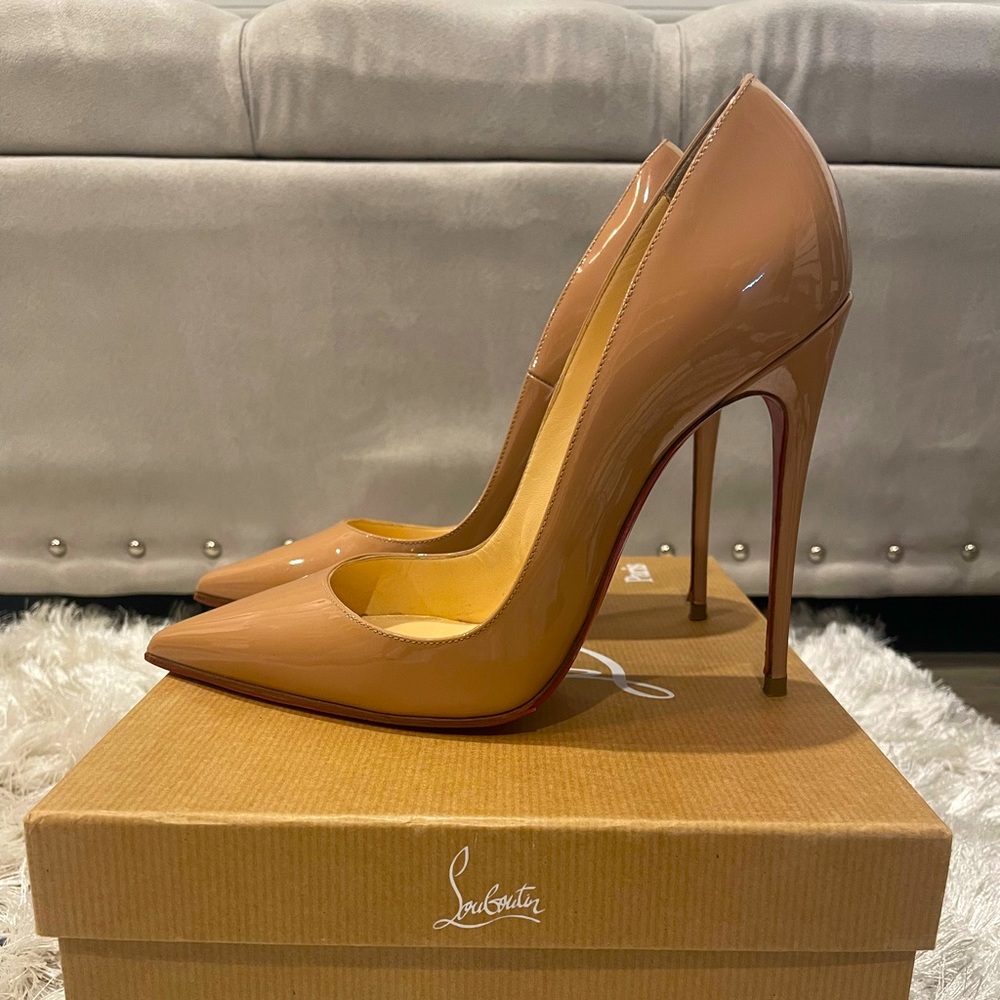 Christian Louboutin, So Kate- Nude Size 37